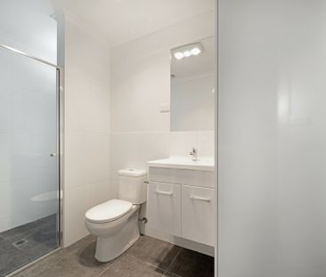 Modern Living in Vibrant Coombs - Photo 2