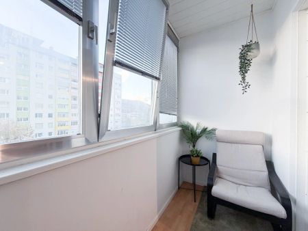 Möblierte Kleinwohnung mit toller Ausstattung und sonniger Loggia - Foto 2