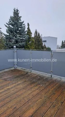 2-Zimmer-Wohnung im 1. OG mit Balkon zu vermieten, Garage möglich - Foto 2