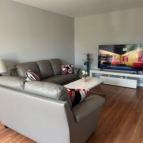 Appartement à louer - Longueuil (Le Vieux-Longueuil) (Centre) Appartement à louer - Longueuil (Le Vieux-Longueuil) (Centre) - Photo 1