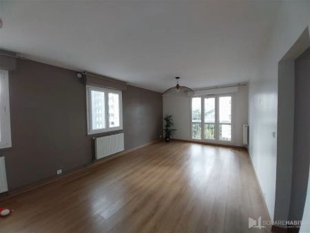 Location appartement 3 pièces - 80.58m² à Clermont-ferrand (63000) - Photo 4