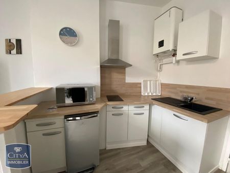 Location Appartement 1 pièce 27m² AGEN 47000 - Photo 3