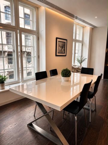 3 Bed Flat, London, WC2R - Photo 3