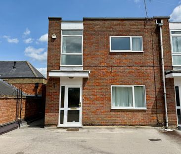 3 bedroom apartment to rent - Photo 3