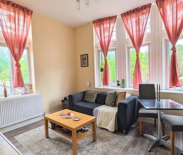 1 bedroom flat to rent - Photo 2