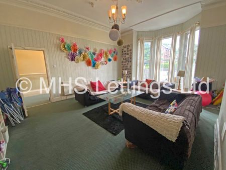 9 Bedroom Mid Terraced House for rent in Belle Vue Road - Photo 3