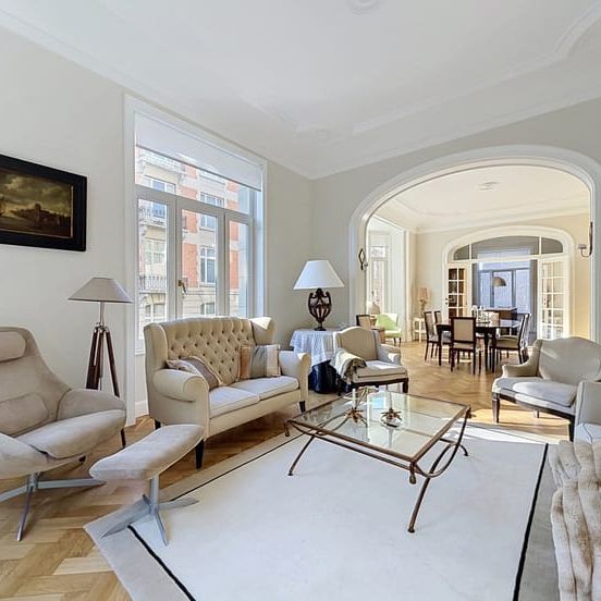 Appartement te huur - Photo 1