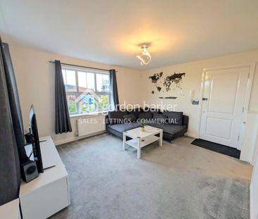 2 bedroom flat to rent - Photo 3