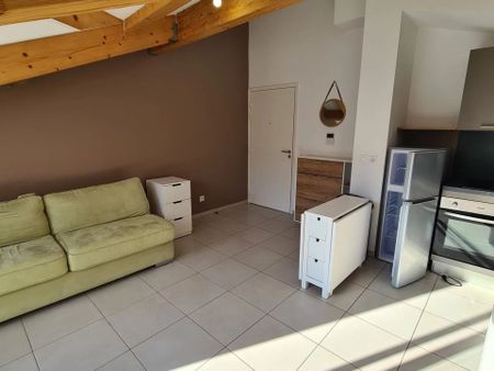 Location Appartement 1 pièces 26 m2 à Nice - Photo 3