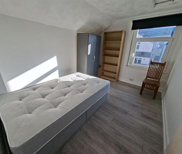 Malefant Street, Cardiff - Photo 4