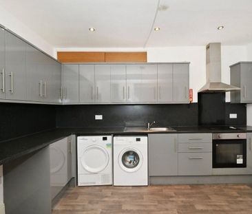 Etchingham Park Road, London, N3 studio to rent - Photo 5