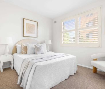 Charming One-Bedroom Apartment - Photo 4