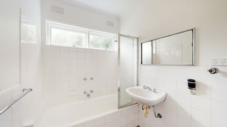 3/15 Kent Street, Kew VIC 3101 - Photo 3