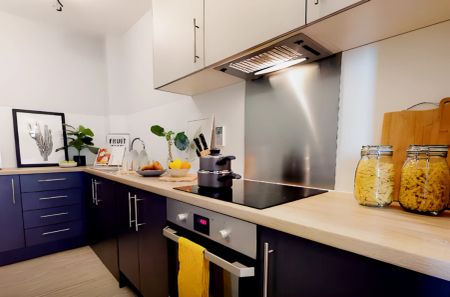 Bronze 2 Bed Apt Plus - Photo 3