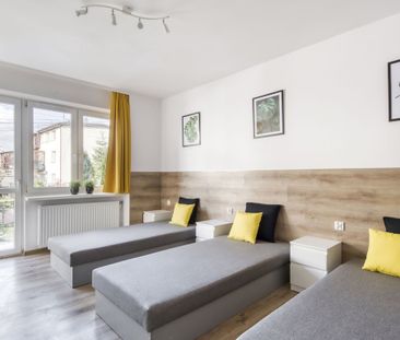 mazowieckie, Warszawa, Praga-Południe, Pokrzywnicka - Photo 1