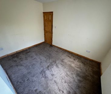 Windsor Road, Parkfields, Wolverhampton - Photo 5