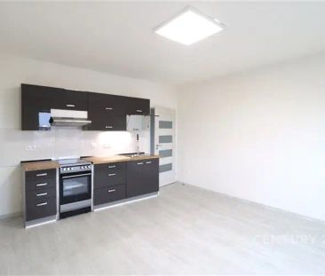 Pronájem bytu 3,5+kk po celkové rekonstrukci, 74 m - Фото 2