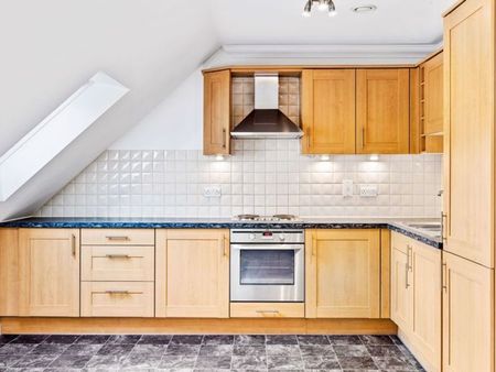 Ref: SB - Holmesdale Road - Photo 5