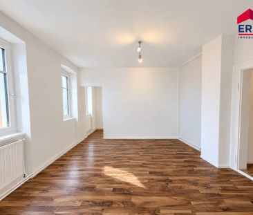 NEU - Lichtdurchflutete Altbauwohnung mit Charme – 4 Zimmer in 2193... - Photo 4