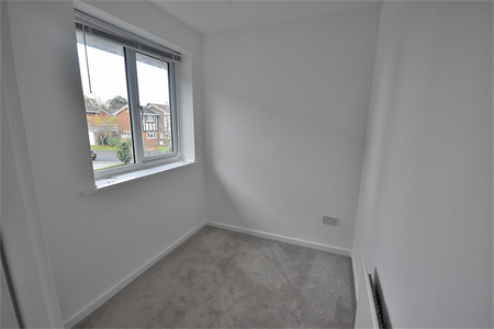 3 bedroom detached house to rent - Photo 3