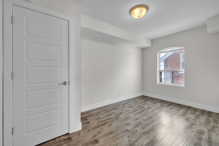 For Lease - 34 Brock Street Unit# 303, Woodstock, Ontario - Photo 3