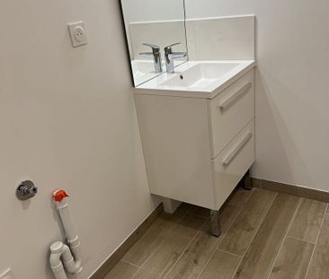 Location Appartement 2 pièces 38m² - Photo 6