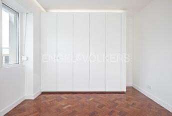 Apartamento T4 em Lisboa