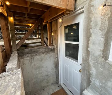 For Lease - 26 Leyton Avenue Unit# Lower, Toronto, Ontario - Photo 3