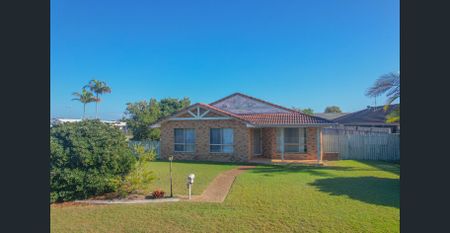 Centrally Located Home in Peaceful Location - Photo 2