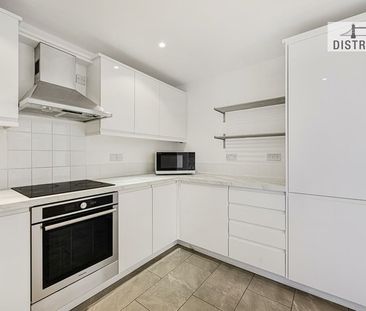Flat - Purpose Built to rent in Arnhem Place, London, E14 - Photo 2