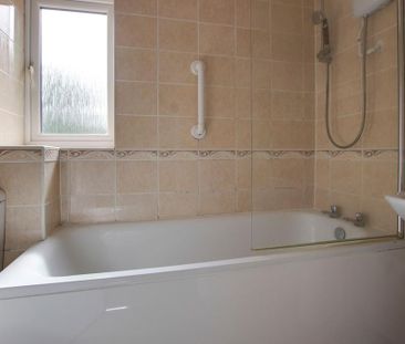 2 bedroom property to rent - Photo 5