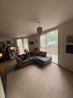 1 Bed Flat, Mason Way, B15 - Photo 1