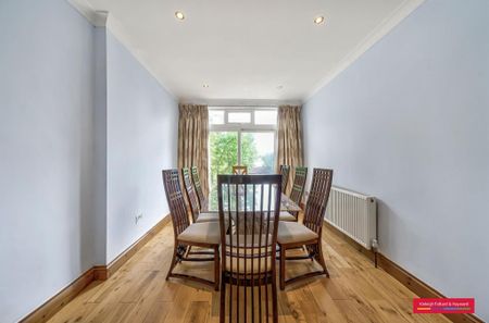 5 bedroom semi-detached house to rent - Photo 2