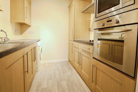 2 bedroom apartment to rent - Photo 5