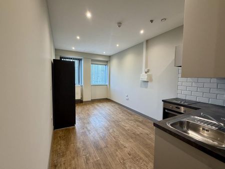 Studio to rent - Photo 3