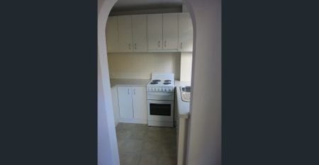 CONVENIENCE PLUS! - Photo 2