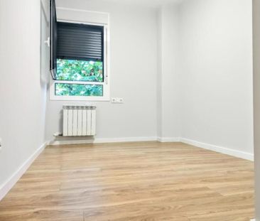 Luxury Apartment for rent in Mataró, Catalonia - Photo 4