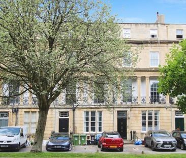 A beautiful property within walking distance of Clifton Village, th... - Photo 6