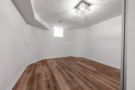 For Lease - 321 Howard Crescent, Orangeville, Ontario - Photo 5