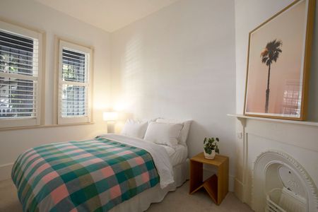 Home For Rent - Photo 2