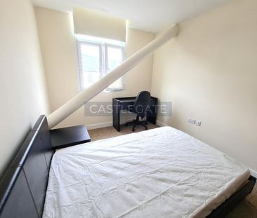 1 bedroom triplex to rent - Photo 4
