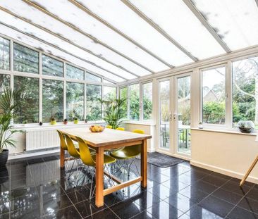 5 bedroom detached house to rent - Photo 4