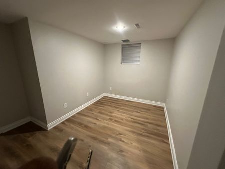 For Lease - 7100 Walworth Court, Mississauga, Ontario - Photo 3