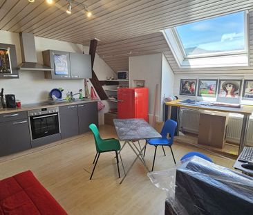 For rent in Delémont, warm 3.5-room apartment under the roof - Photo 6