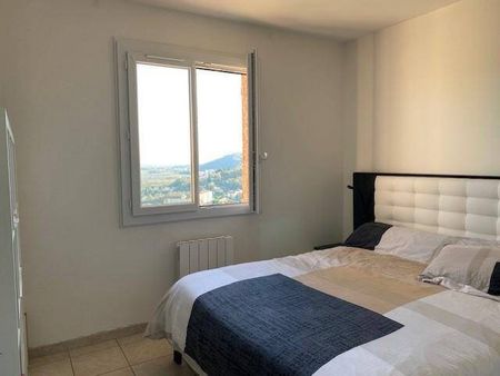 Location maison 4 pièces 90 m² à Chavanay (42410) - Photo 3