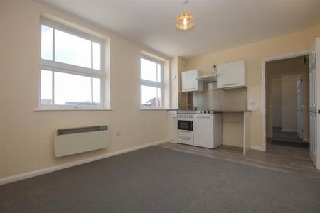 1 bedroom flat to rent - Photo 5
