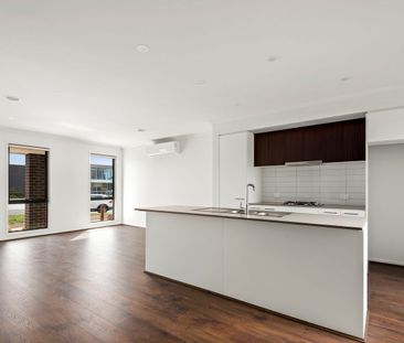 Capturing Your Heart - Photo 1