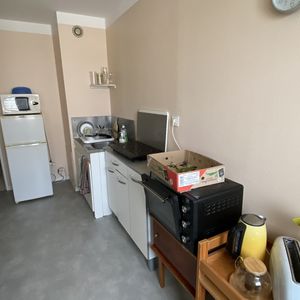 Location Appartement 1 pièce 41m² ANGERS 49000 - Photo 2