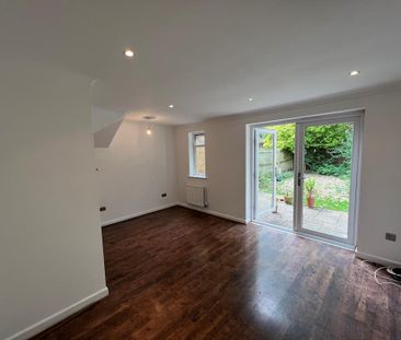 2 bedroom house to rent - Photo 1