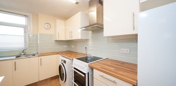 Studio Flat, Brockley Road, SE4 - Photo 2